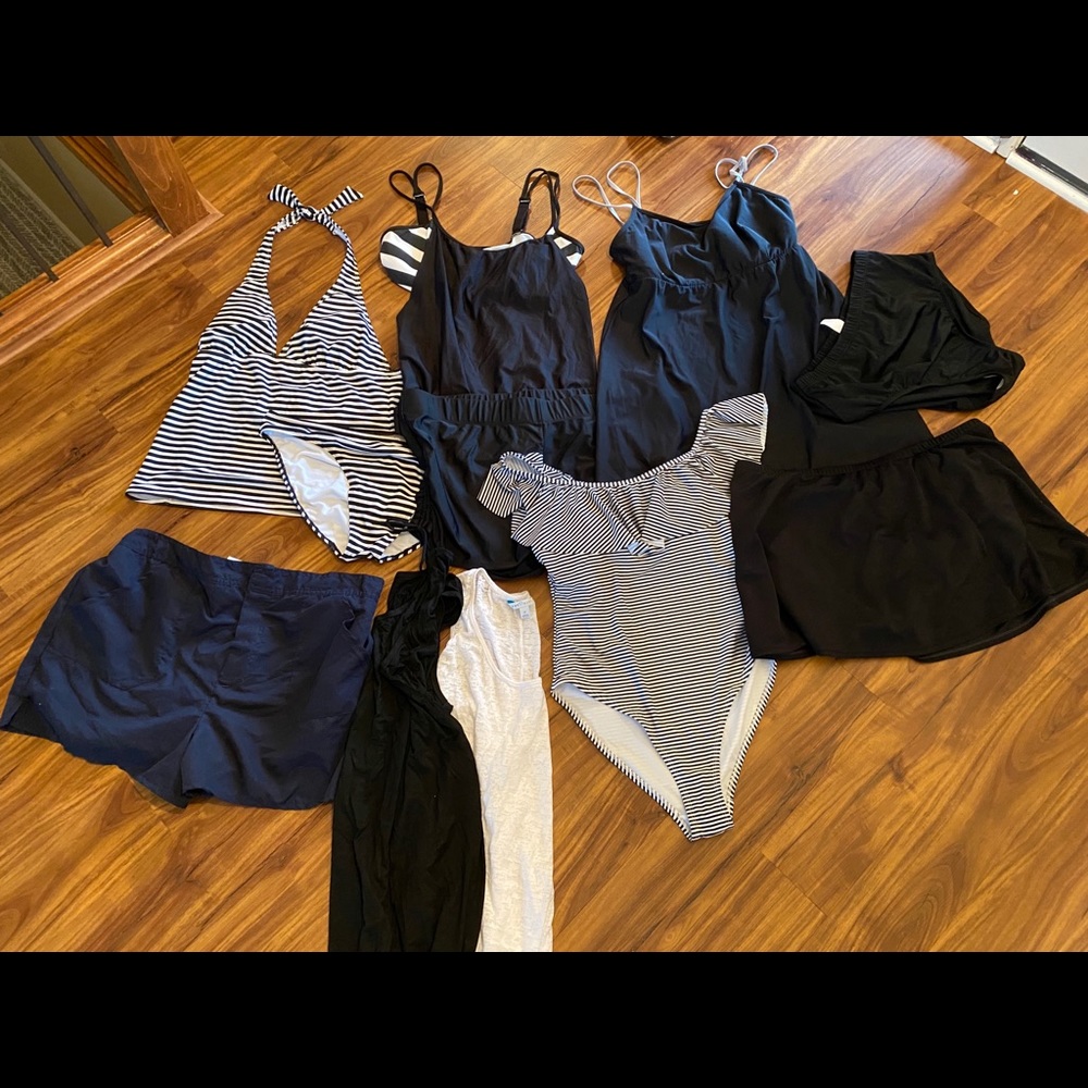 Huge Lot of 11 swimsuit/shorts/coverups Sz XL,XXL